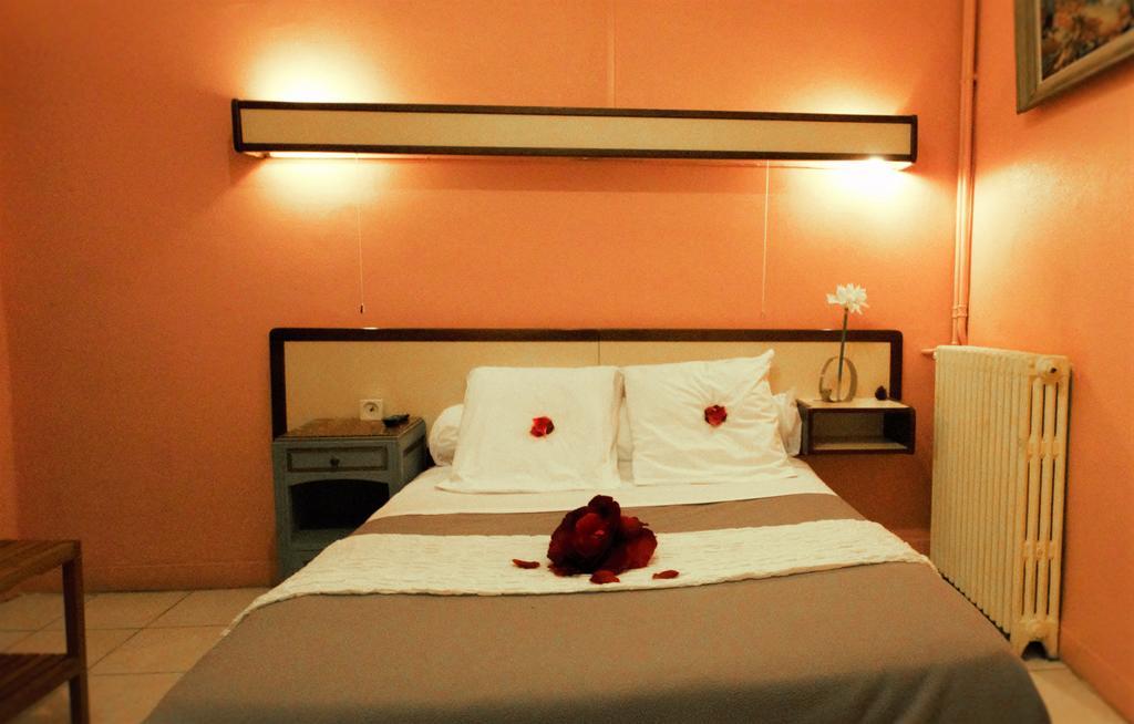 Hotel Innova Cardabella Авиньон Номер фото